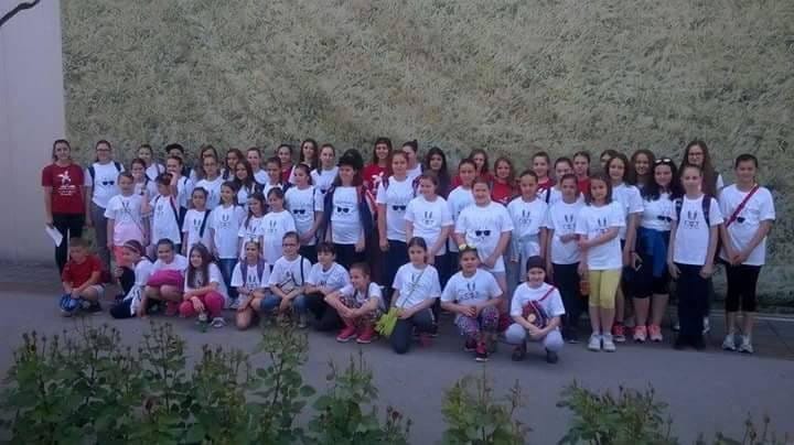 najmlađa gupa škole odbojke